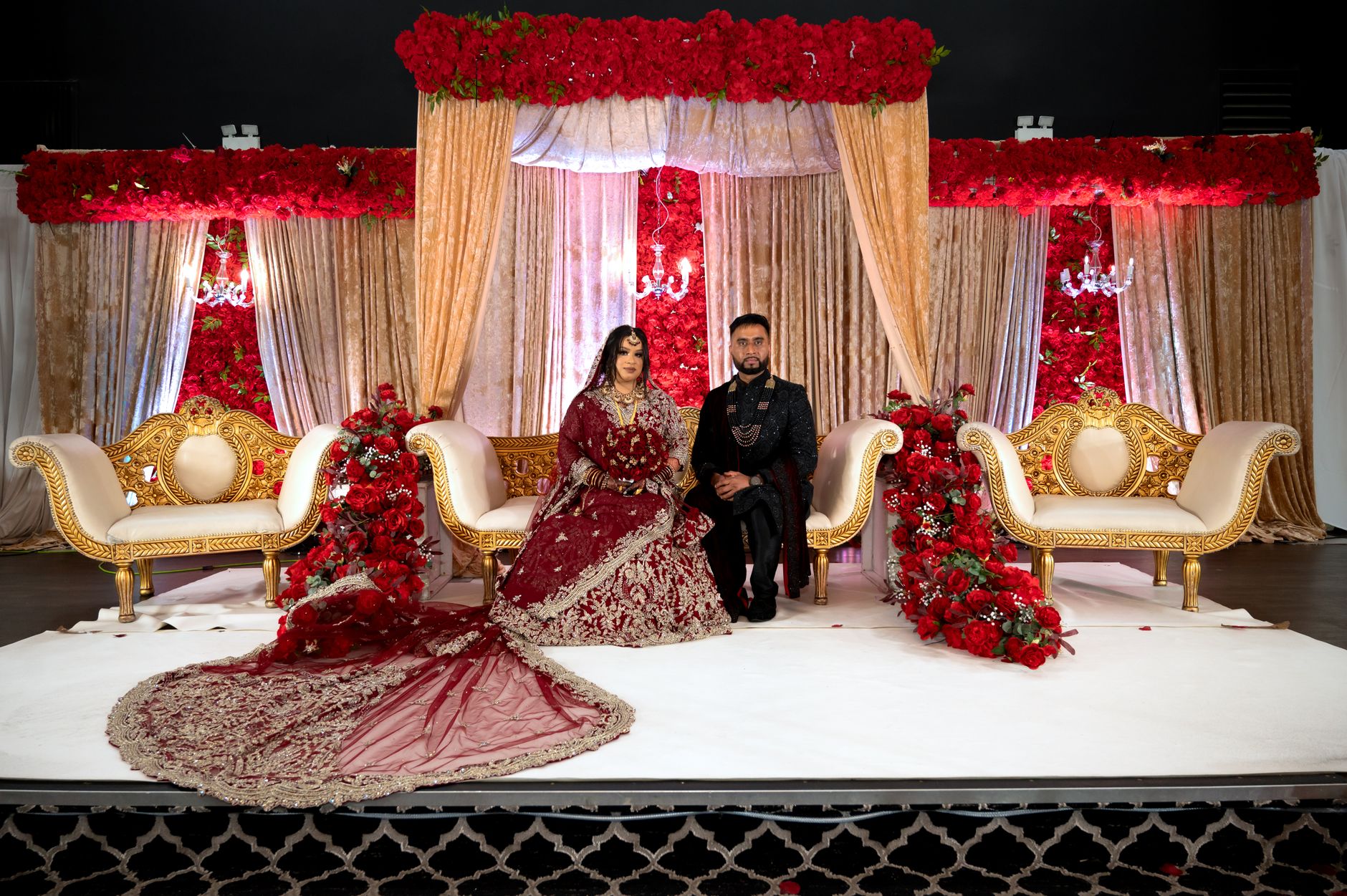 Floral wedding stage decoration by Kavi Decor