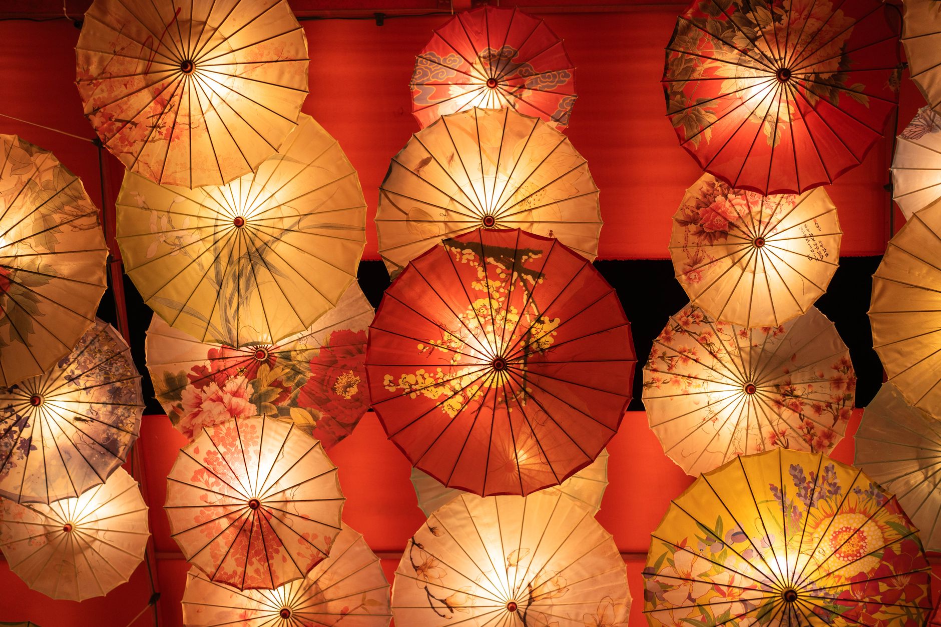 Creative customized event decoration